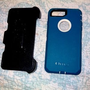 OtterBox full case doesn’t have a screen protector in it anymore
